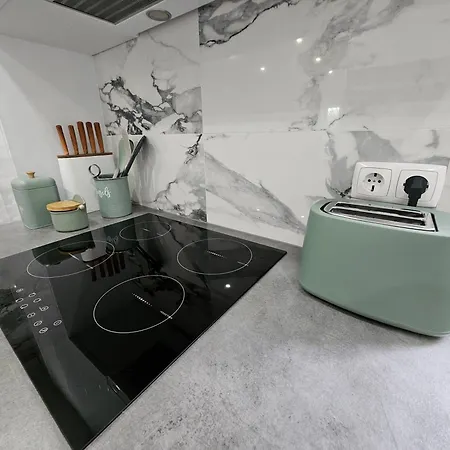 House Апартаменты *